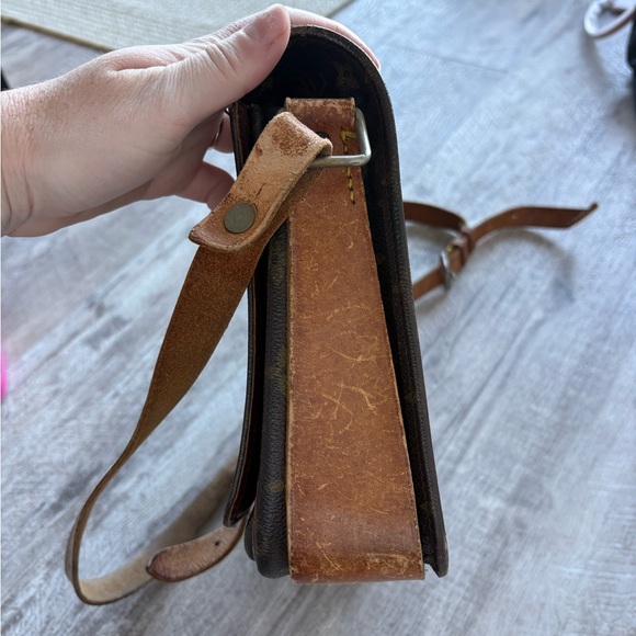 Vintage Louis Vuitton crossbody - Picture 11 of 12